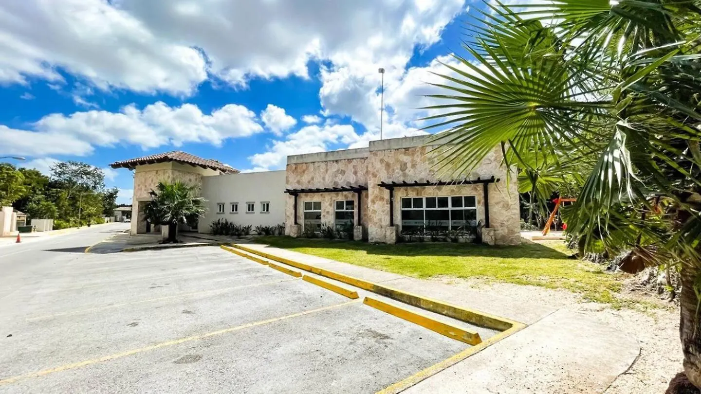 Casa Con Alberca Y Seguridad Garantizada Villa Cancun Holiday home